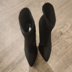 Textured new MIA stilleto booties